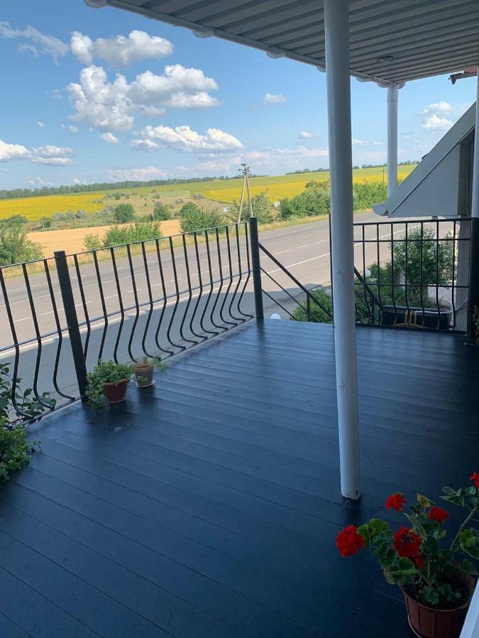 Beregynya Motel Yuzhnoukrainsk Dış mekan fotoğraf